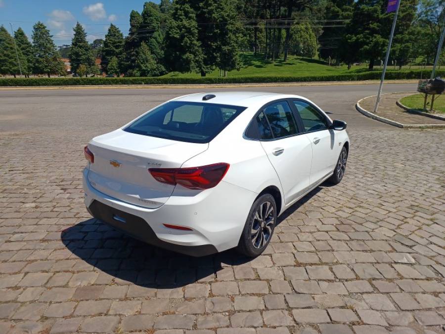 CHEVROLET - ONIX - 2023/2024 - Branca - Sob Consulta