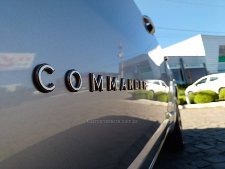 JEEP - COMMANDER - 2024/2024 - Prata - Sob Consulta