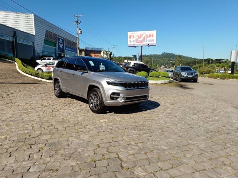 JEEP - COMMANDER - 2024/2024 - Prata - Sob Consulta